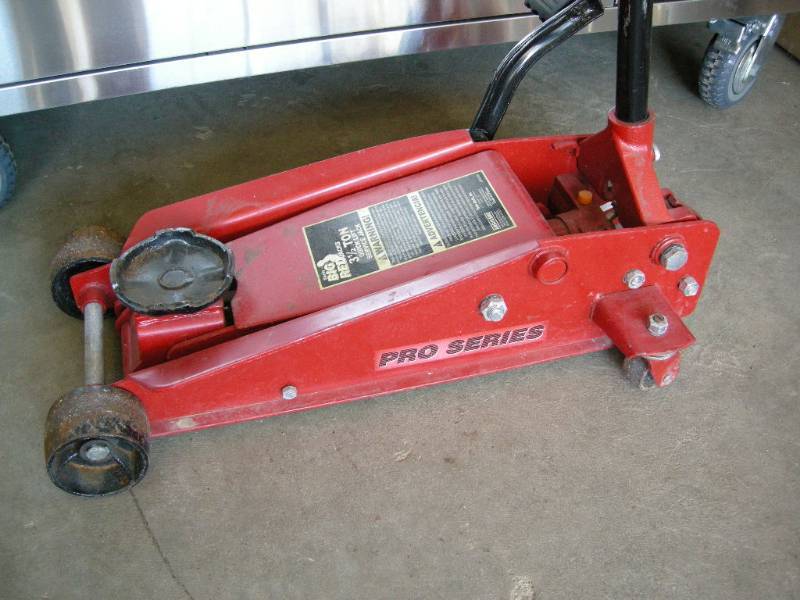 3 1 2 Ton Floor Jack Tools Fishing Hunting Automotive