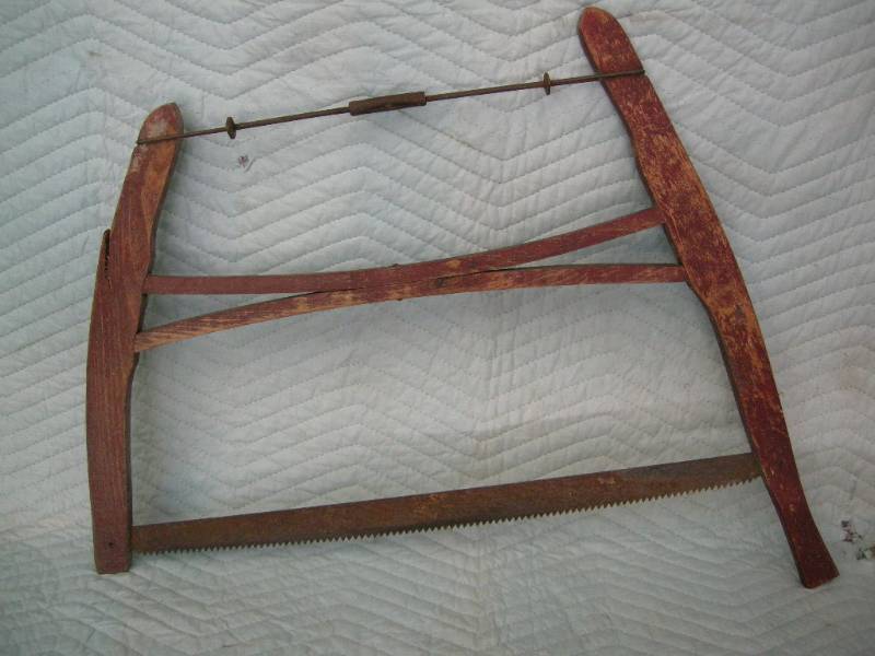 lot 11 image: Antique Swede Saw
