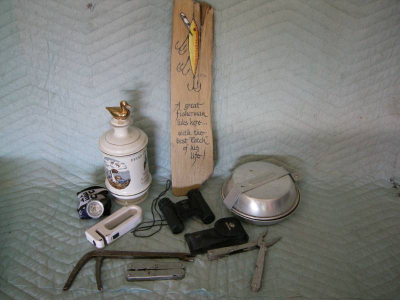 lot 27 image: OutdoorHuntingFishing items