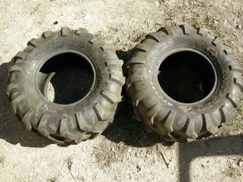 lot 29 image: Pair ATV Tires