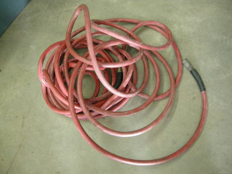 lot 53 image: Air Hose