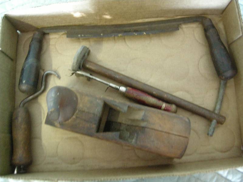 lot 68 image: Vintage Tools