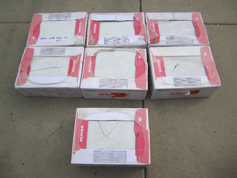 lot 8 image: Lot of 7 cases, some are cracked bu...