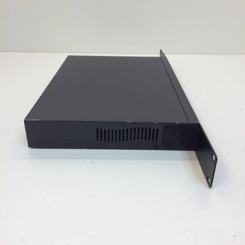 Dell PowerConnect 2324 24-Port 10100 Ethernet Switch