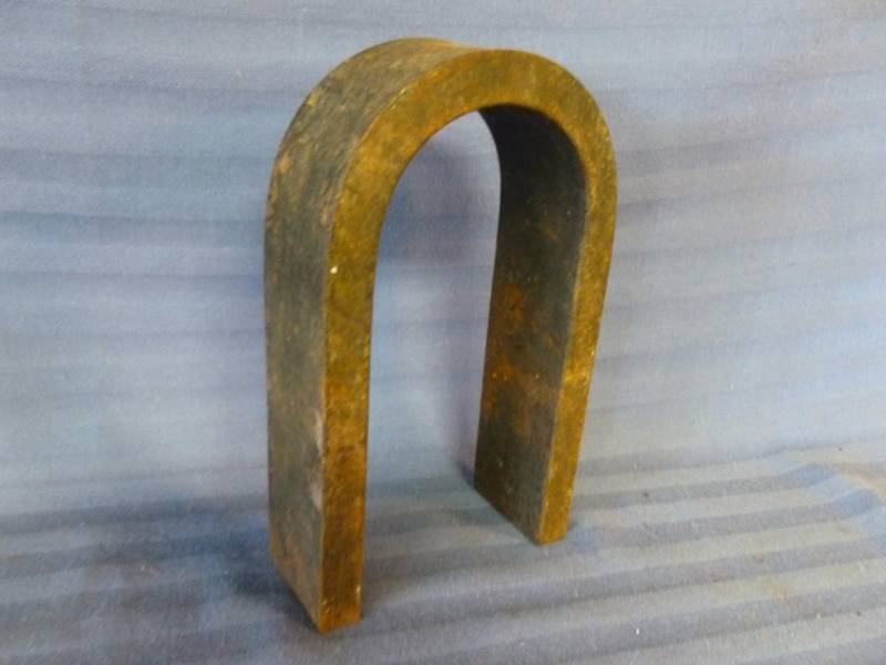 Magnet