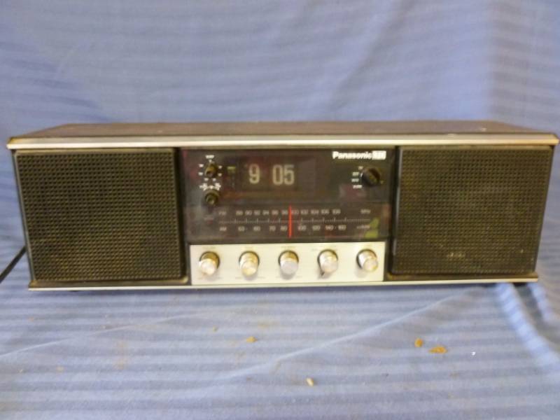 Panasonic Alarm Radio