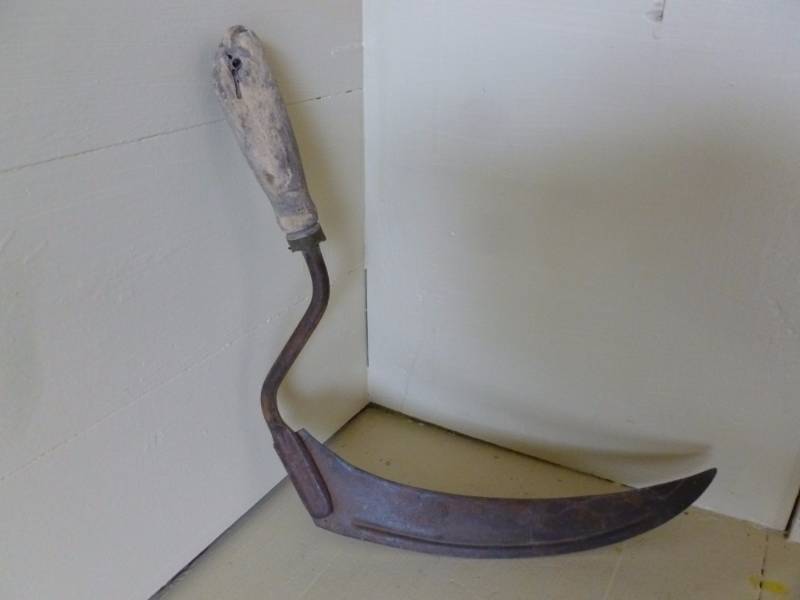 Vintage Sickle Knife