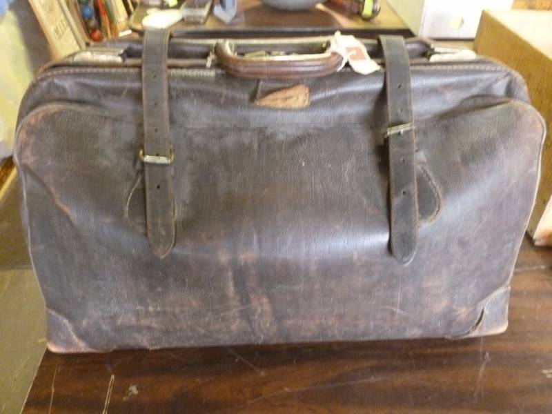 Antique Leather Travel Bag