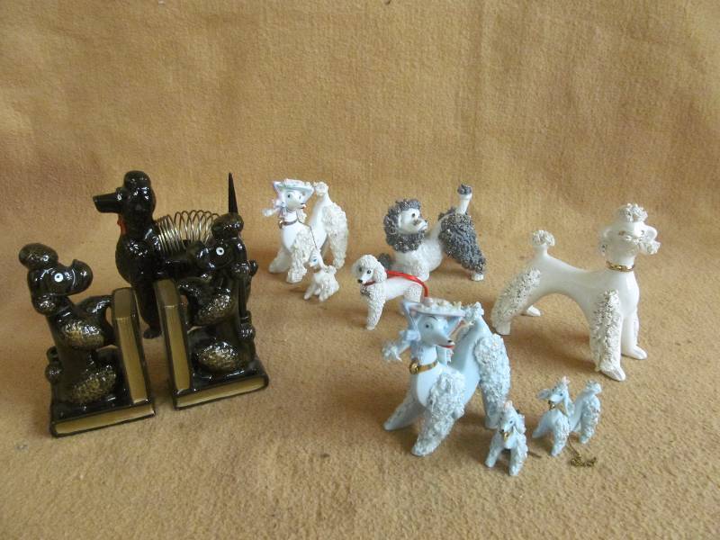 Figurines