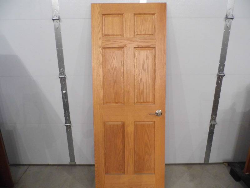 Door with Knobs