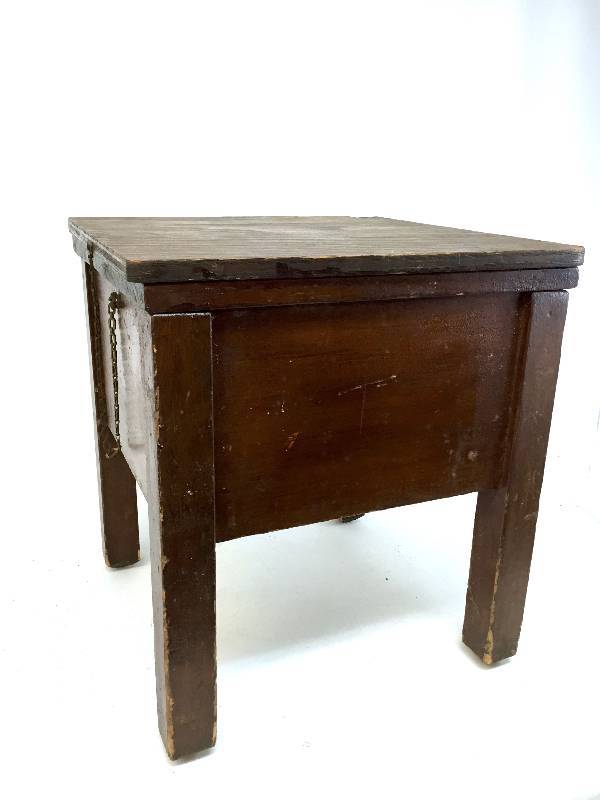 Antique commode complete with lid