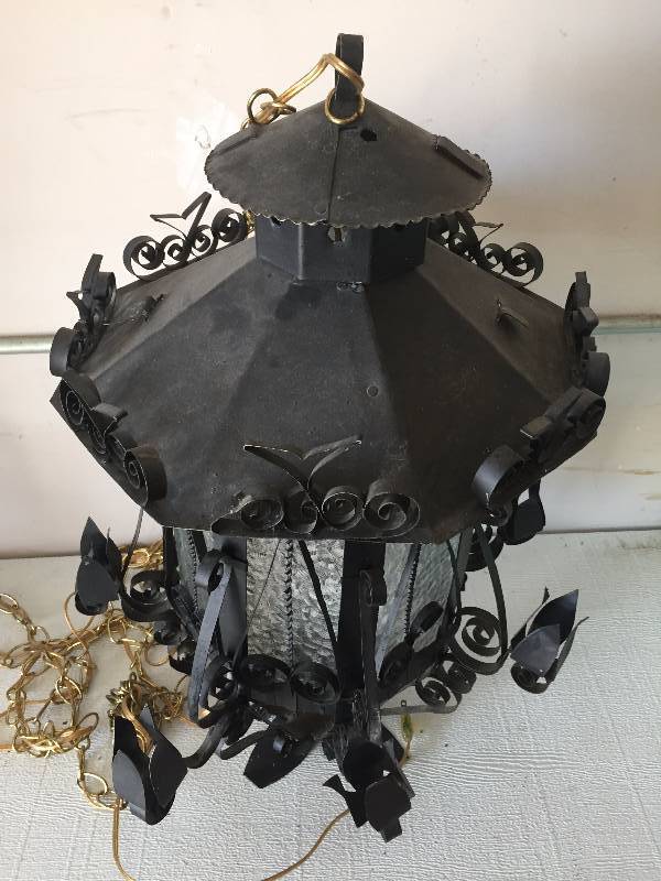 HANGING LAMP