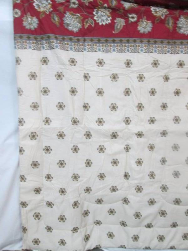 lot 63 image: Alcove Jacobean Vine 20-pc. Bedroom Set - Queen