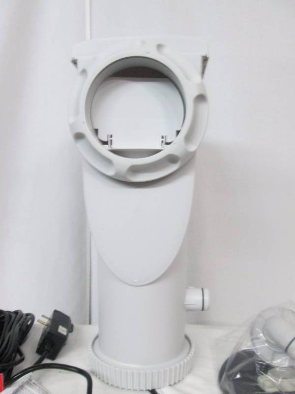 lot 52 image: Summer Escapes 1500 GPH Pool Filter Pump System
