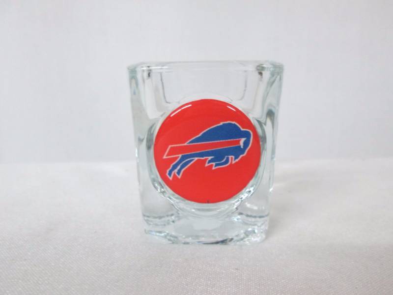 lot 95 image: NFL Personalized Shot Glass
