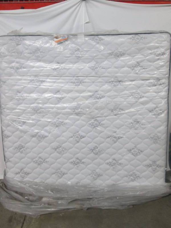 lot 1 image: Serta Lake Winds Perfect Sleeper Firm Mattress - King