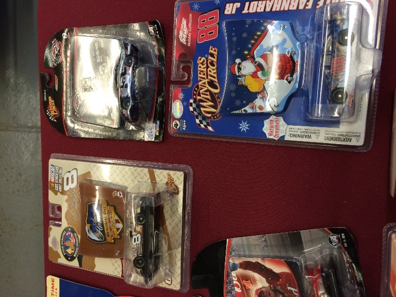 Dale Earnhardt or JR  Car collection  - view all pictures   lot of 21   New