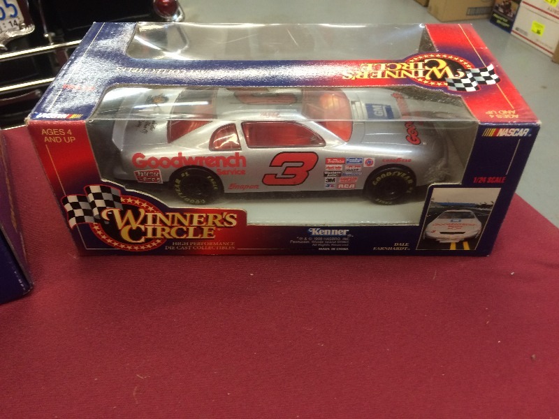 Dale Earnhardt or JR  Assorted Collectibles, - view all pictures  lot of 4  New