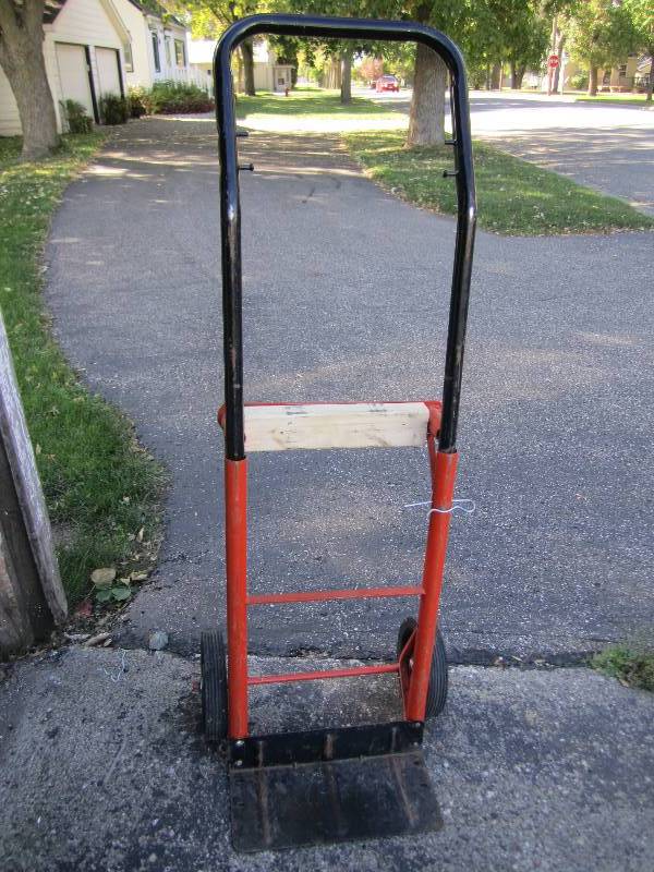Adjustable height 2-wheel dolly car...