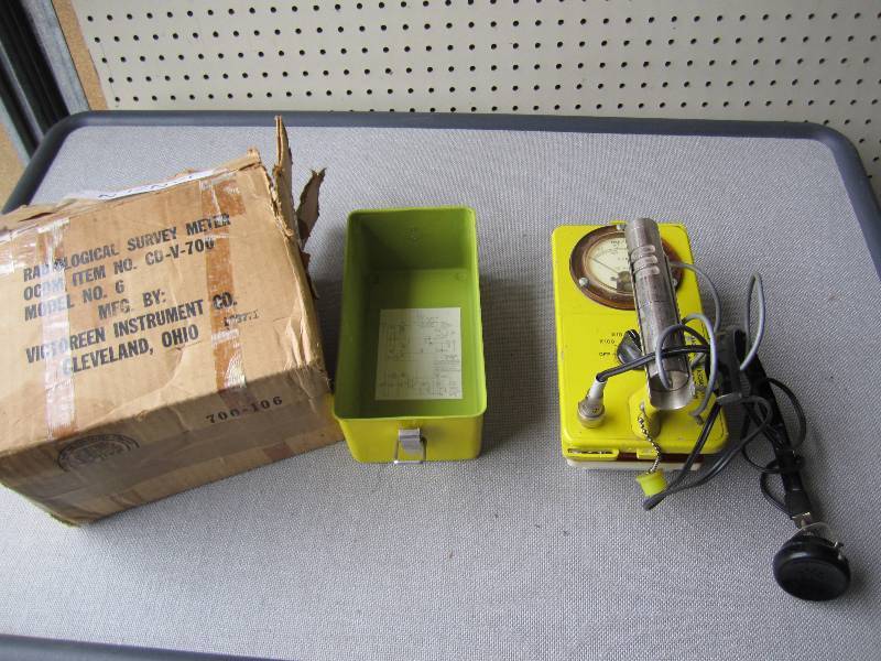Vintge Radiological Survey Meter, i...