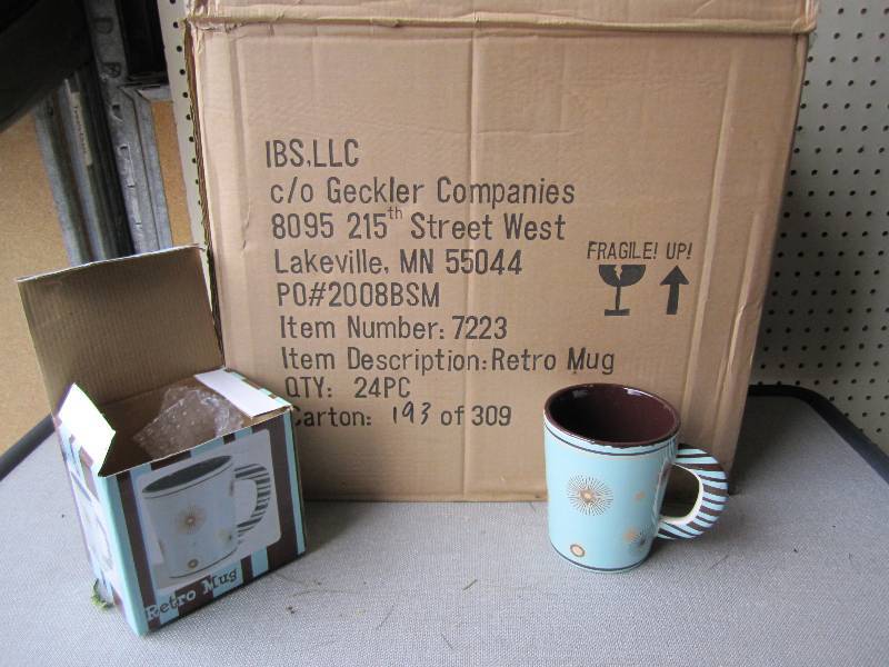Case of 24 brand new Retro Mugs...