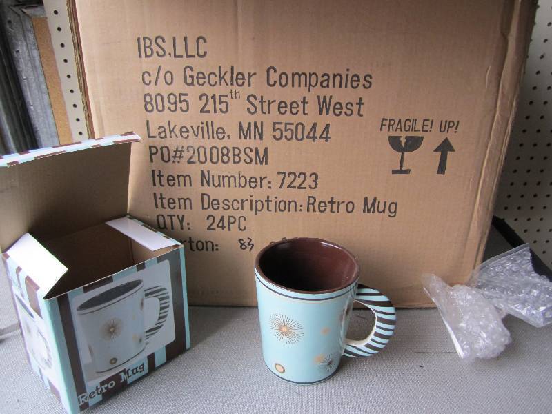 case of 24 brand new Retro Mugs...