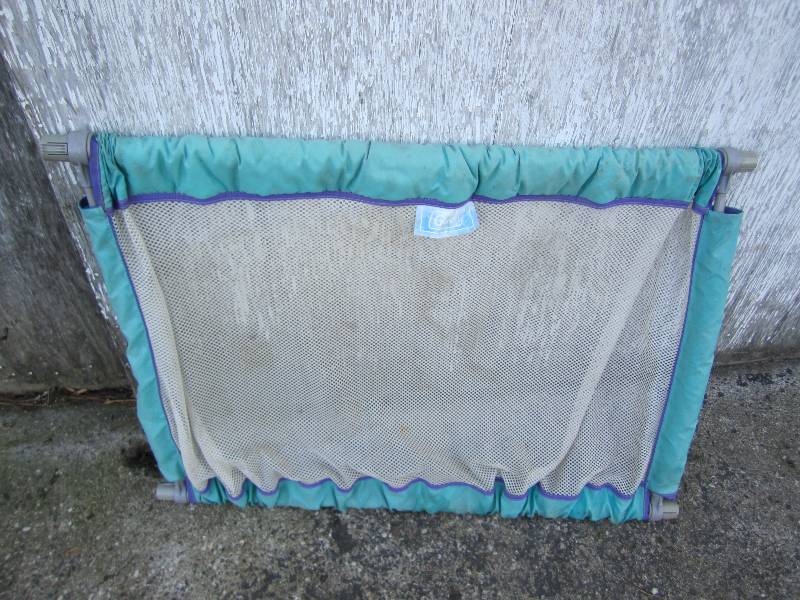 Gerry metal framed mesh blocade 3 f...