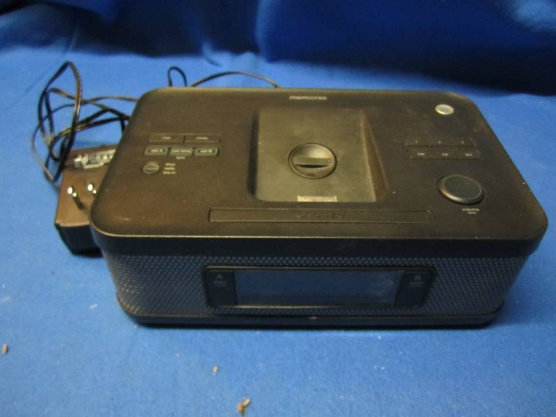 Memorex alarm and docking station...