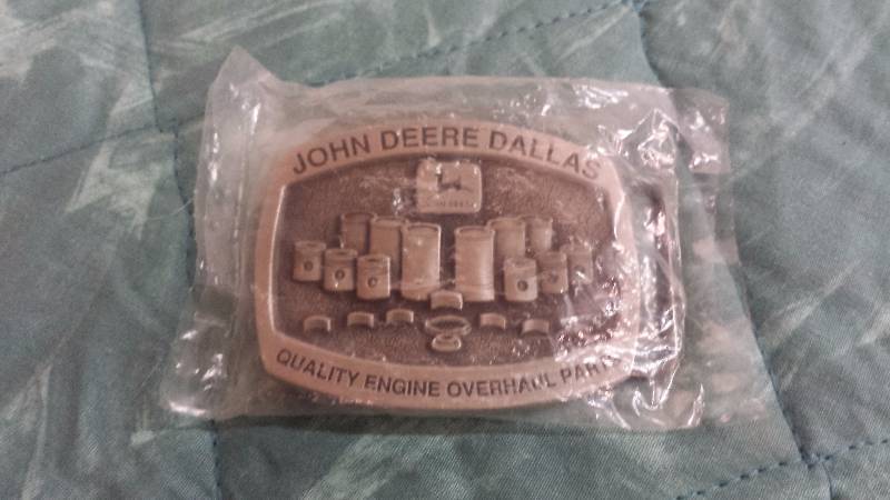 lot 71 image: John Deere Dallas Quality Engine