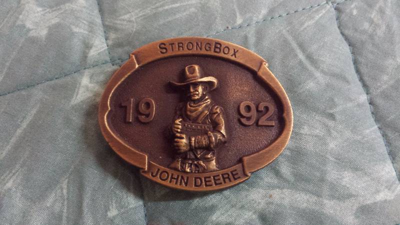 lot 81 image: John Deere Strongbox 1992
