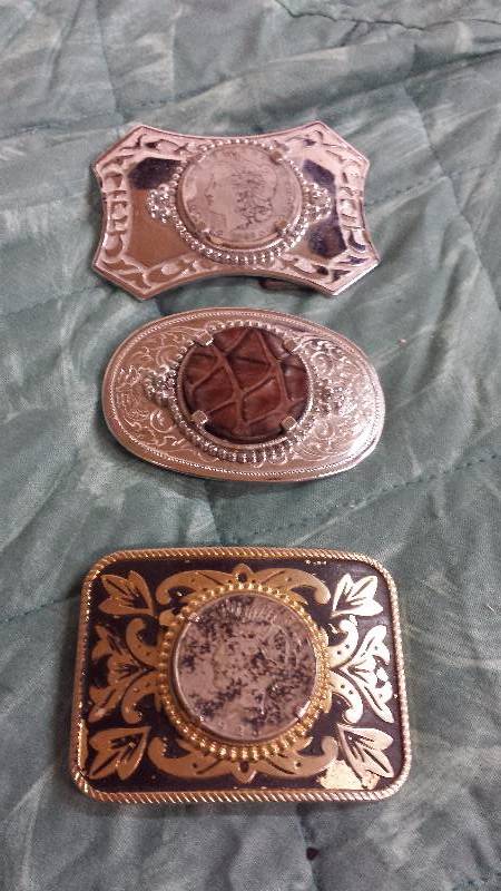 lot 116 image: Belt Buckles