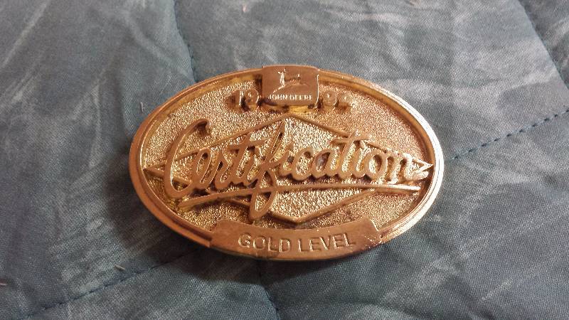 lot 126 image: John Deere 1994 Certification Gold Level
