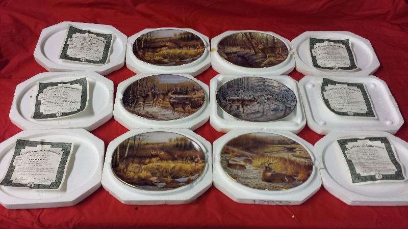 lot 203 image: Bradford Exchange Collectible Plates