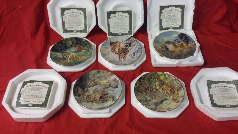 lot 206 image: Bradford Exchange Collectible Plates