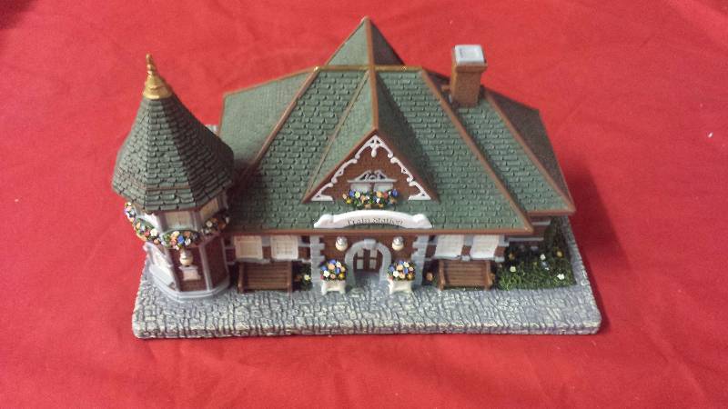 lot 233 image: Hawthorne Village Sculpture Train Station