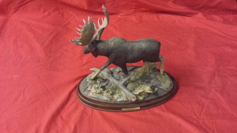 lot 244 image: The Danbury Mint Majesty In The Marsh