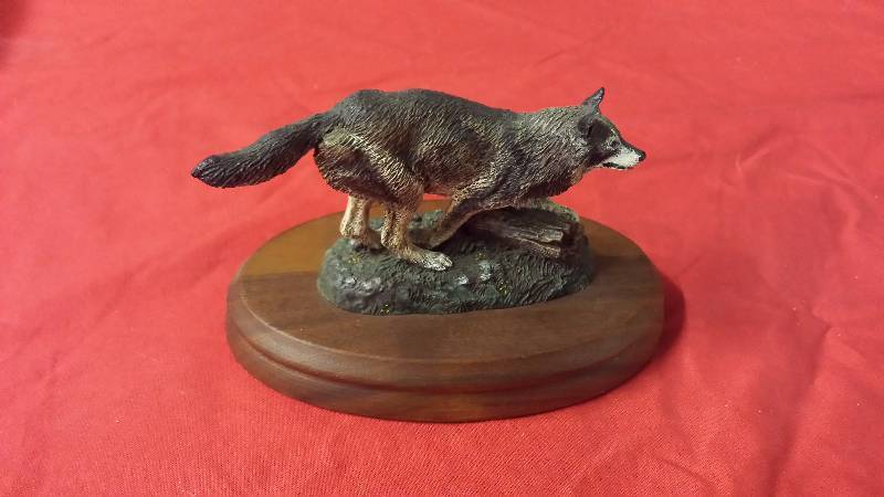 lot 268 image: The Hamilton Collection Timber Wolf