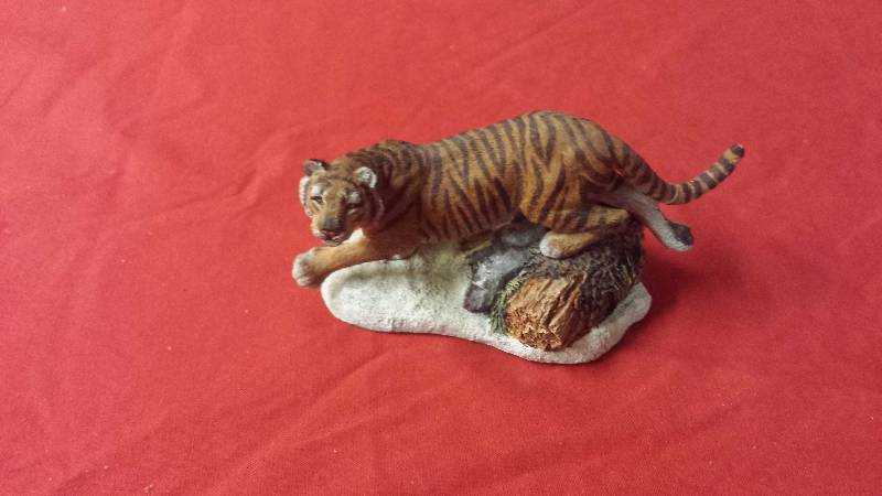 lot 294 image: The Franklin Mint Panthera Tigris