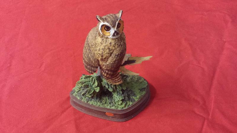 lot 297 image: The Franklin Mint The Great-Horned Owl Olympic National Park