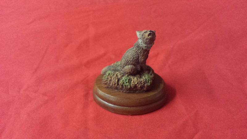 lot 326 image: The Bronze Menagerie Coyote