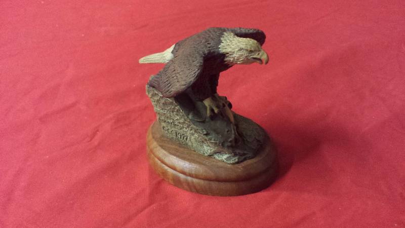 lot 329 image: The Bronze Meragerie The Aududon Bald Eagle