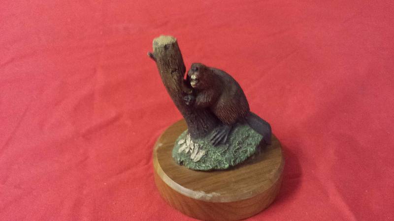 lot 330 image: The Hamilton Collection Beaver