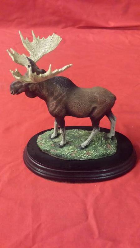 lot 340 image: The Hamilton Collection Alaskan Moose