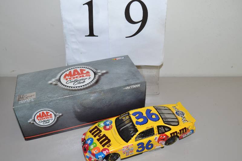 lot 19 image: Ernie Irvan