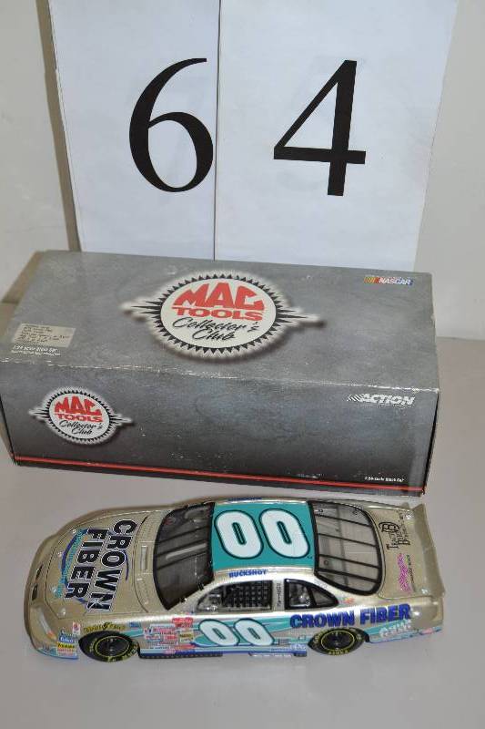 lot 64 image: Buckshot Jones