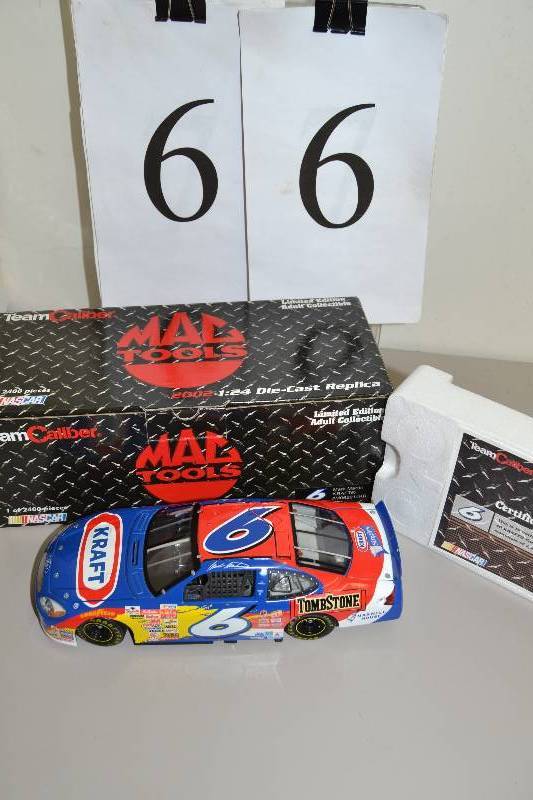 lot 66 image: Mark Martin