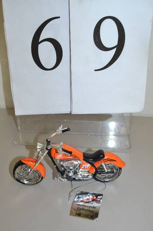 lot 69 image: Smokin Motorcycle Collection
