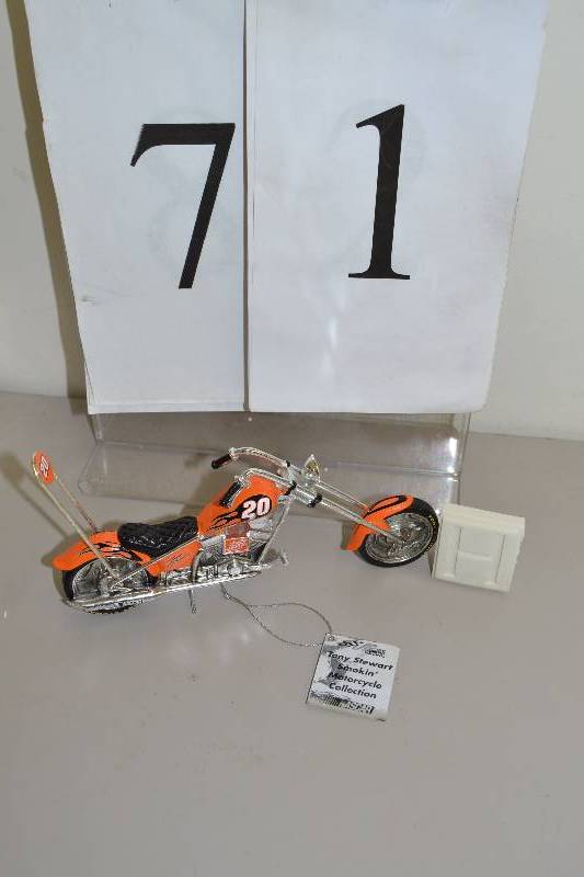 lot 71 image: Smokin Motorcycle Collection