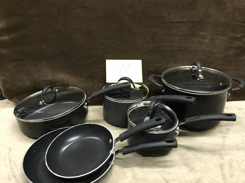 Food Network Cookware Set - used