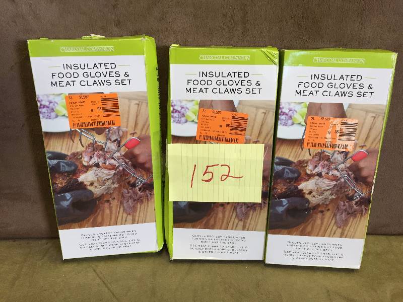 Lot of 3 Insolated Gloves with Meat Claws